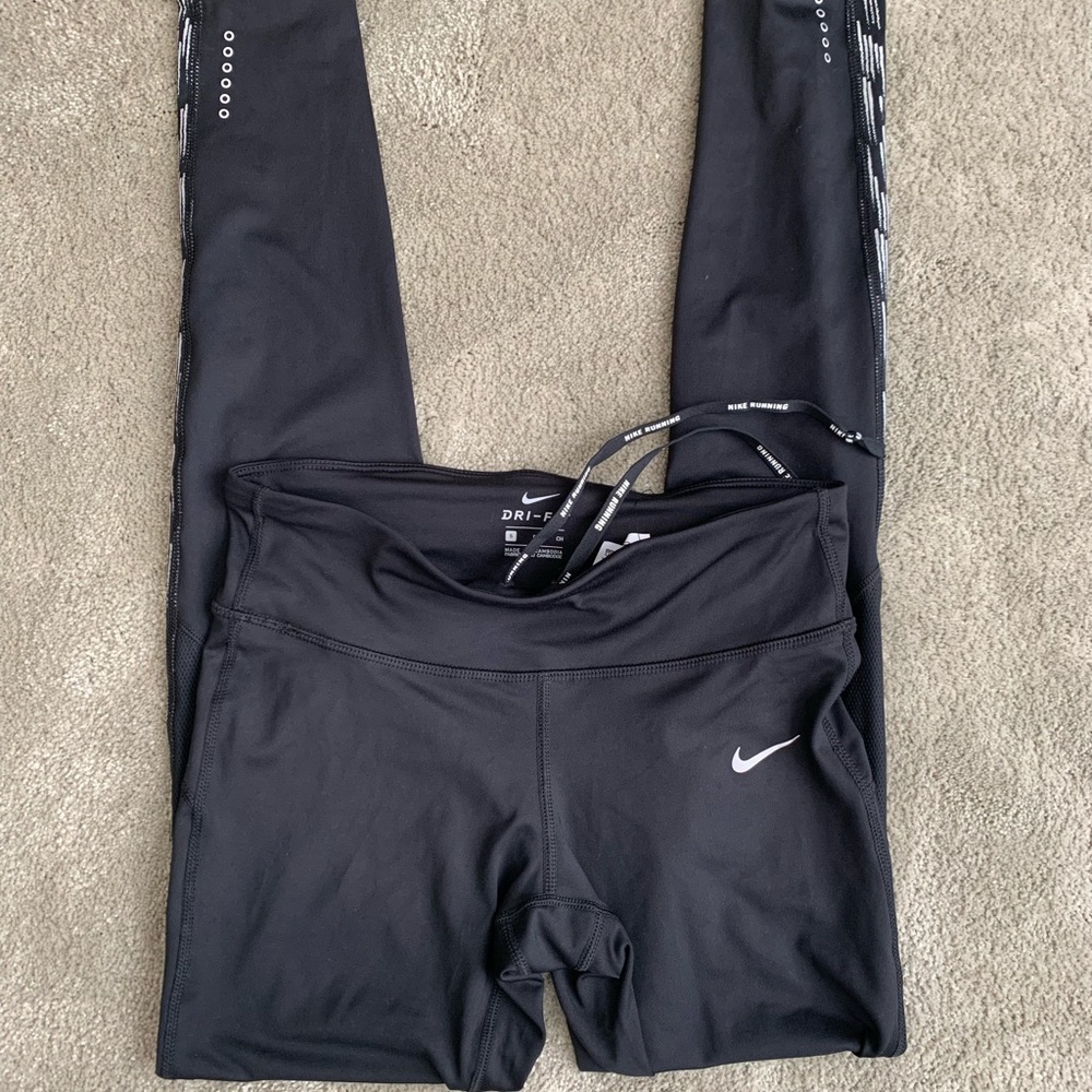 Nike woman’s leggings